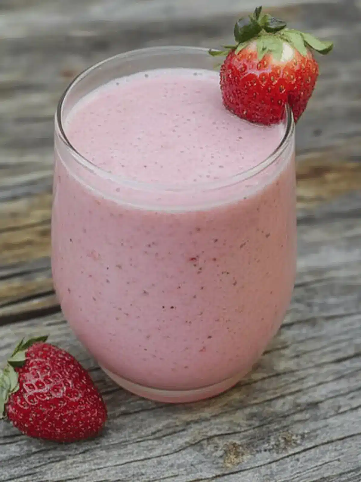 Strawberry-Cucumber Smoothie