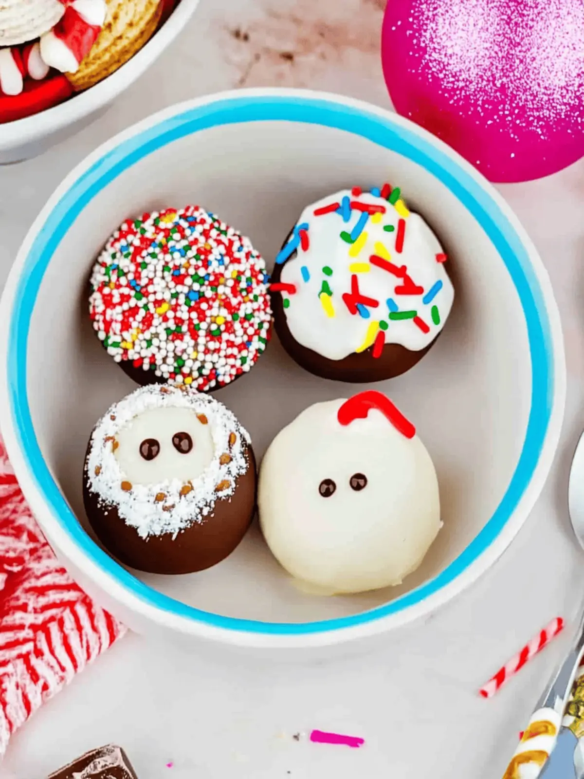 Christmas Hot Chocolate Bombs