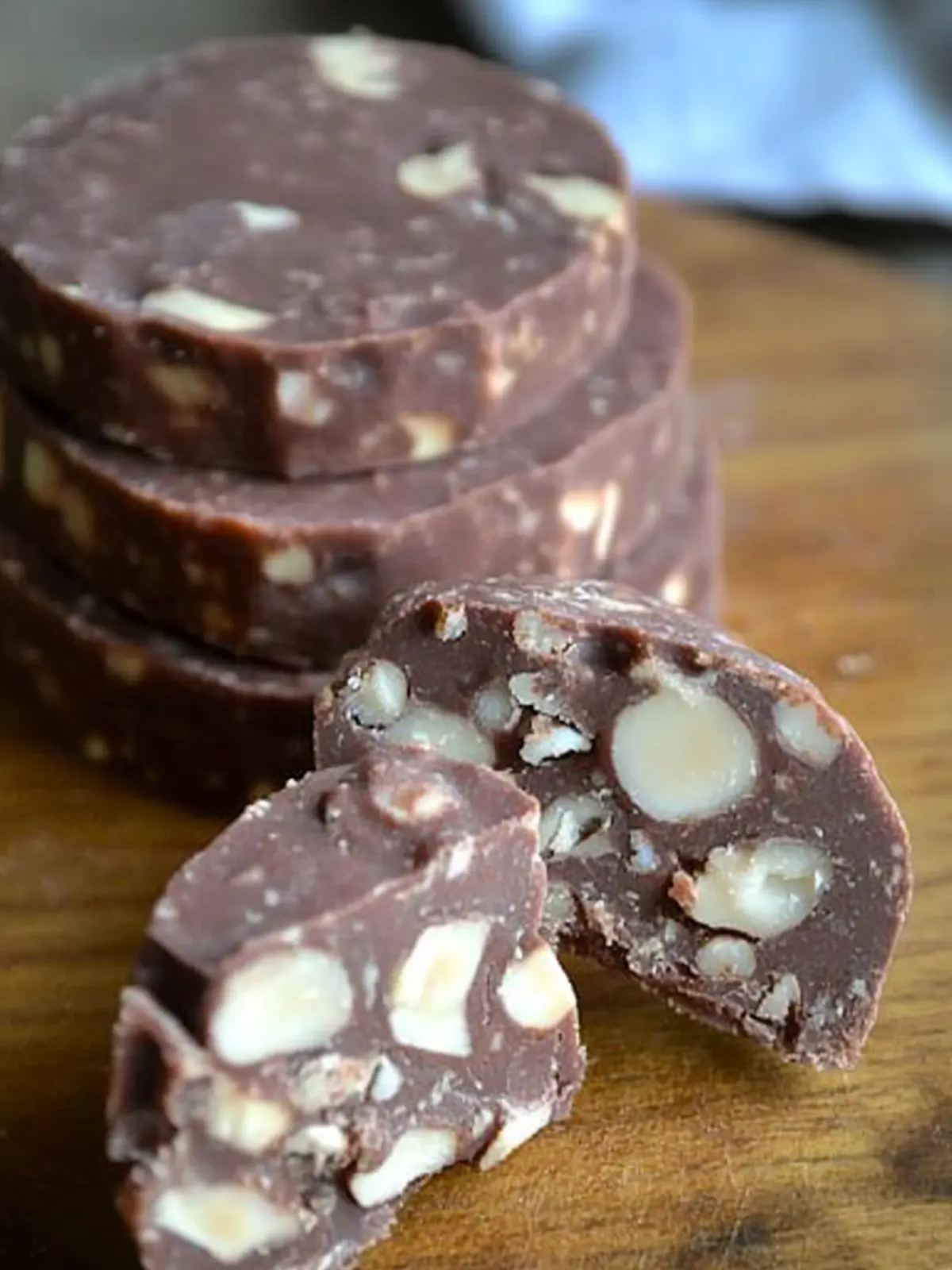 Chocolate Walnut Shortbread Cookies for Your Sweetest Moments 3 Chocolate Walnut Shortbread Cookies