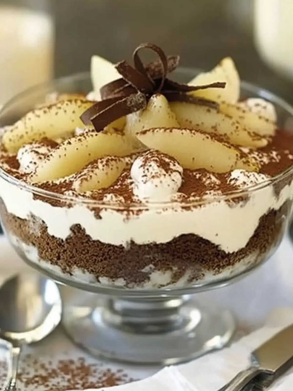 Indulge in Christmas Pear & Chocolate Tiramisu Trifle Bliss 5 Christmas pear & chocolate tiramisu trifle