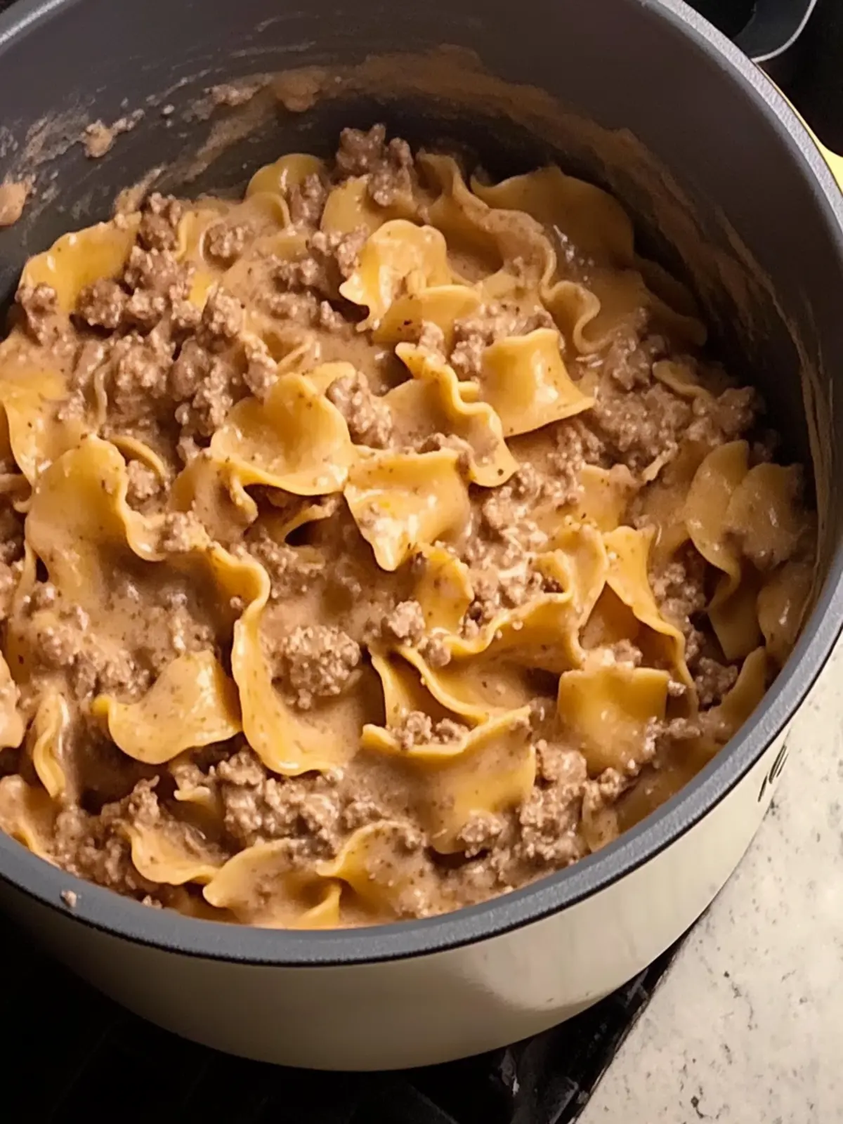 One-Pot Ground Beef Stroganoff: Quick Comfort Food Delight 3 One-Pot Ground Beef Stroganoff
